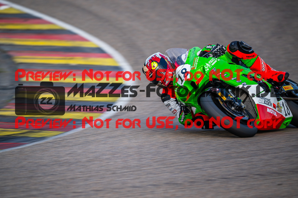 MaZZes_FotoMatrix_240504_6007705_6196 | STK1000
