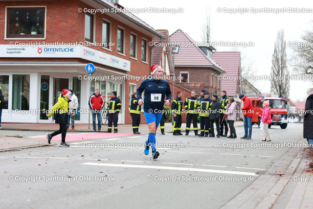 AMLA2598 | Bildershop "Sportfotograf-Oldenburg" mit Fotos von Sportevents in Oldenburg und Umzu. - Realisiert mit Pictrs.com