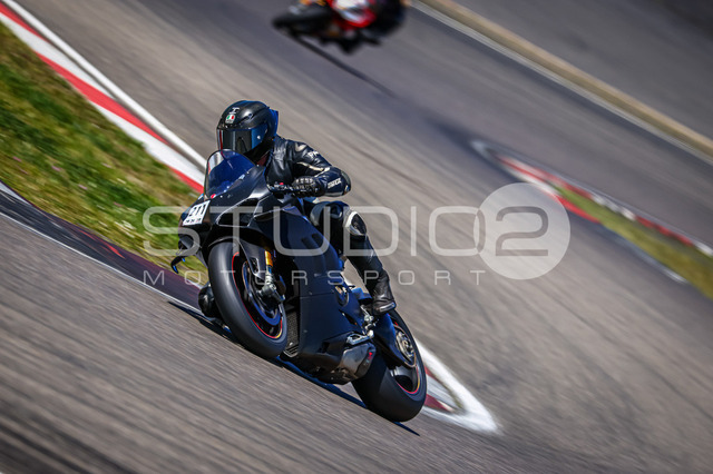 0211-260526NBR-014_211 | Deine Full-Service-Agentur für ✔️Videoproduktionen und ✔️Motorsportfotografie Jetzt Angebot anfragen!