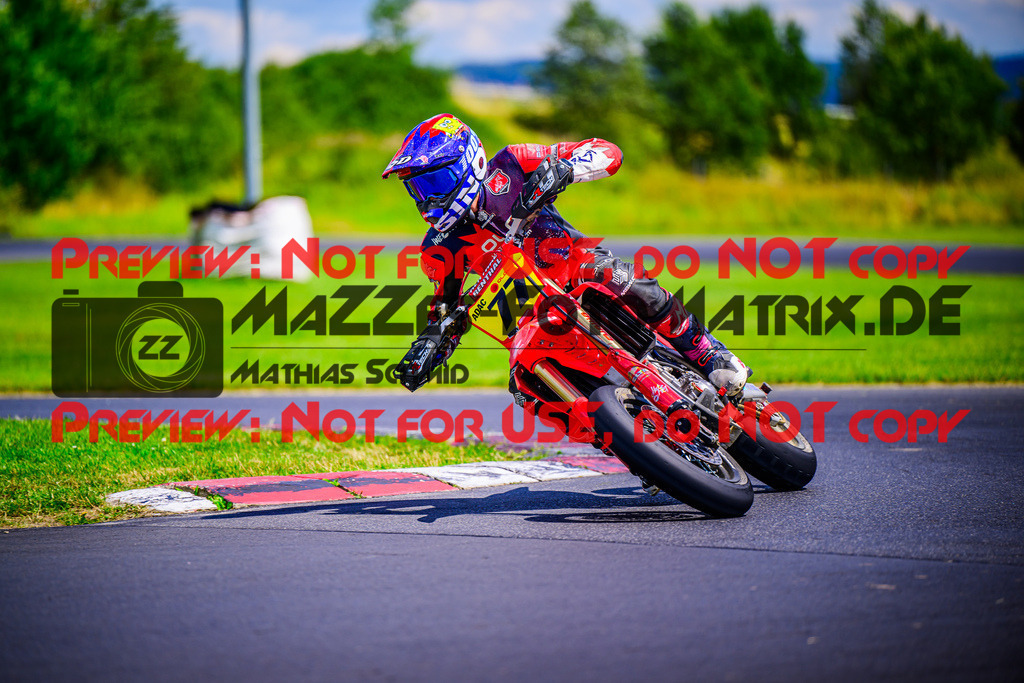 MaZZes_FotoMatrix_240714_6021986_0320 | S1