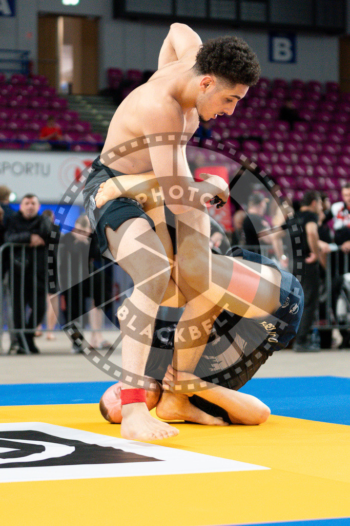 20250517PBB1782 | Athletes compete during the first day of the ADCC Amateur World Championship on May 15, 2025 in Warsaw, Poland. © Chiara Dazi / photoblackbelt