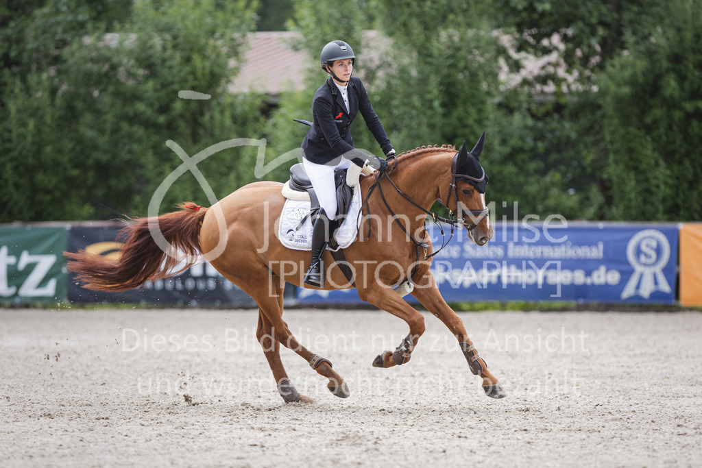 220614_Mühlen_SprPfM-648 | Late Entry Mühlen
Springprüfung Kl.M* 6-8j. Pferde gl. Einlaufprüfung für 6j. Pferde
14.06.2022