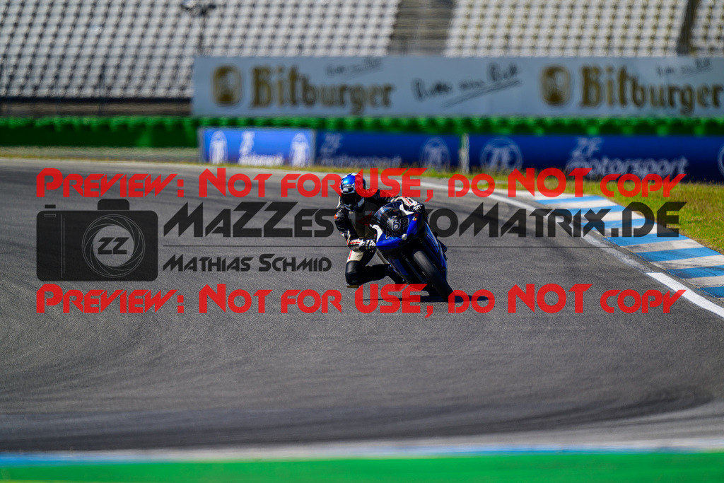 MaZZes_FotoMatrix_240615_6007705_4152 | ROT