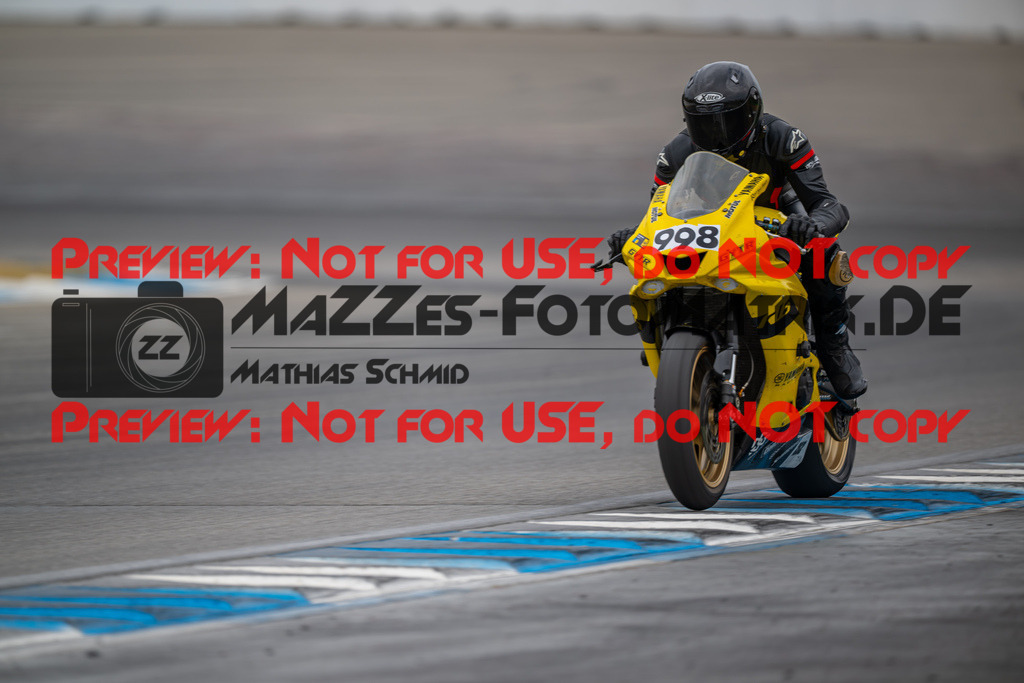 MaZZes-Fotomatrix-20260809-575443 | R1
