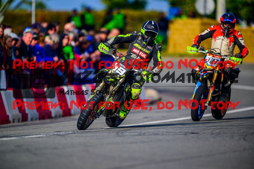 MaZZes_Fotomatrix_20251012_6007705_3126 | SENIOR