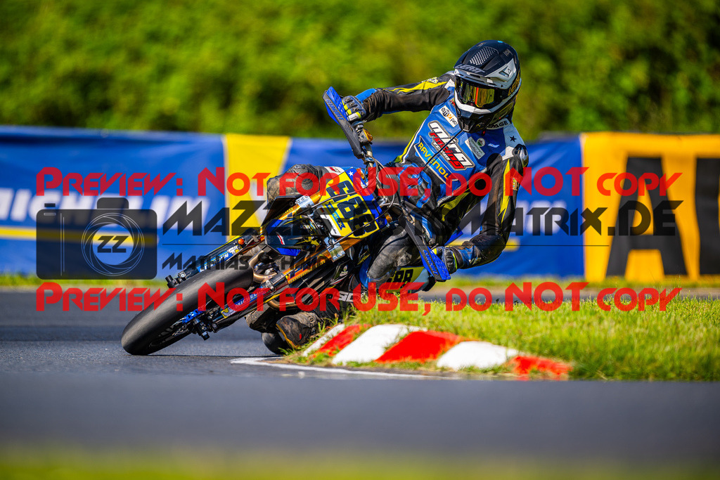 MaZZes_FotoMatrix_240511_6007705_6357 | S1