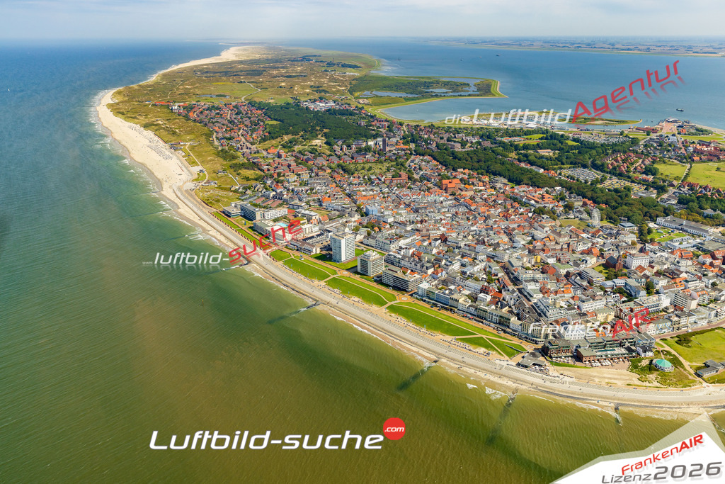 Luftbild der Stadt Norderney - Die Luftaufnahme wurde 2025 vom UL-Flugzeug heraus erstellt ( keine Drohne ) - Hochauflösende Luftaufnahme - für professionelle Ausdrucke geeignet. Die Geschenkidee !Hier alle&nbsp;Infos zur Lizenzierung der LuftaufnahmeWir fliegen auch dieses Jahr wieder in Ihre Region um Luftbilder zu erstellen.- Luftbild anfragen