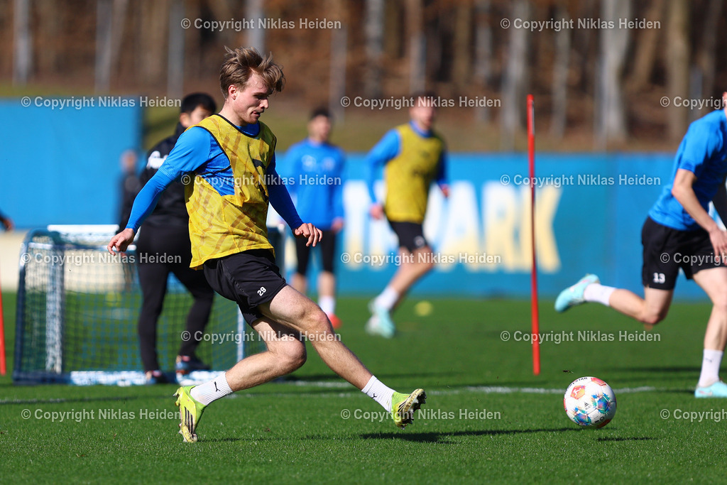 NH_HolsteinKiel_Training_03032026 | #29 Niklas Niehoff (Holstein Kiel)Fußball I Herren I Training I Saison 2025-2026 I Holstein Kiel I 03.03.2026 I Citti-Fußballpark