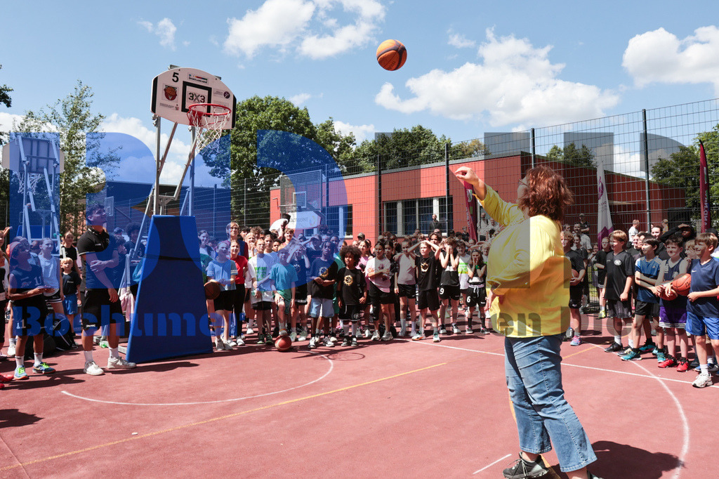 IMG_9543-8 | bond - Realisiert mit Pictrs.com