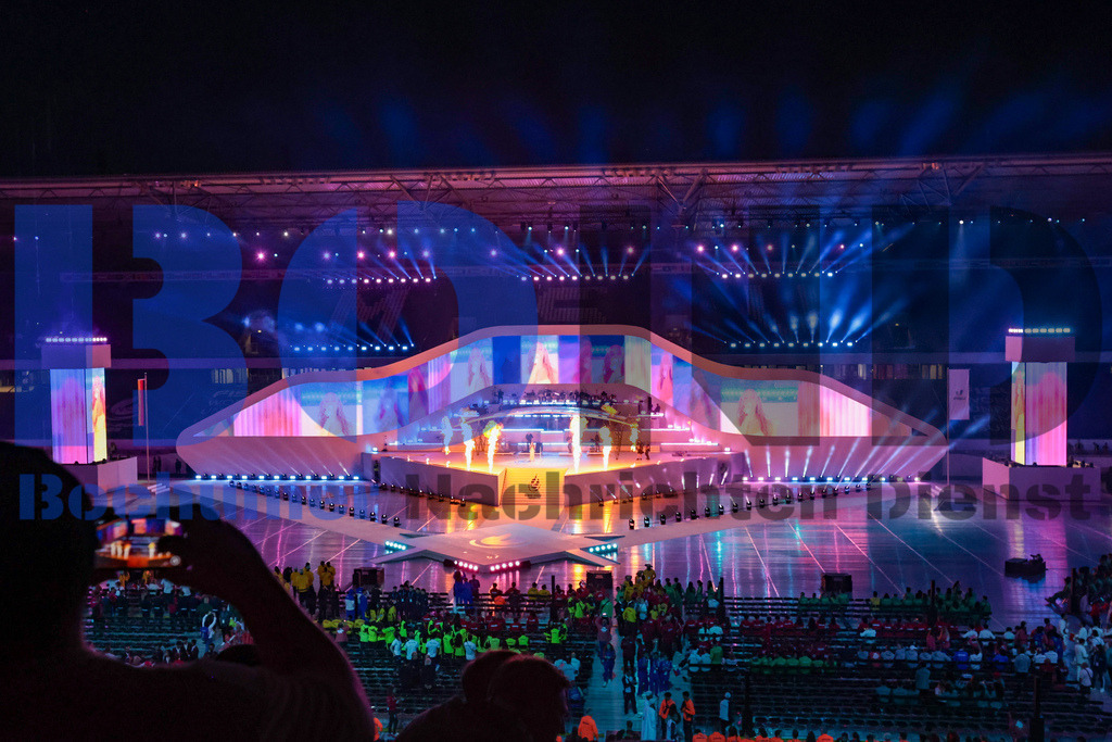 SES_TTGOPC20250716-198 | bond - Realisiert mit Pictrs.com