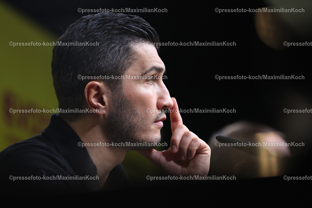 BVB15122401139 | 15.12.2024, Fußball, Borussia Dortmund - TSG 1899 Hoffenheim, 1. Fußball Bundesliga, 14. Spieltag, Signal Iduna Park, Saison 2024 2025: Pressekonferenz mit den Trainern nach dem Spiel - Trainer Nuri Sahin (Cheftrainer BVB) sichtlich unzufrieden mit der Leistung DFB regulations prohibit any use of photographs as image sequences and or quasi-video.