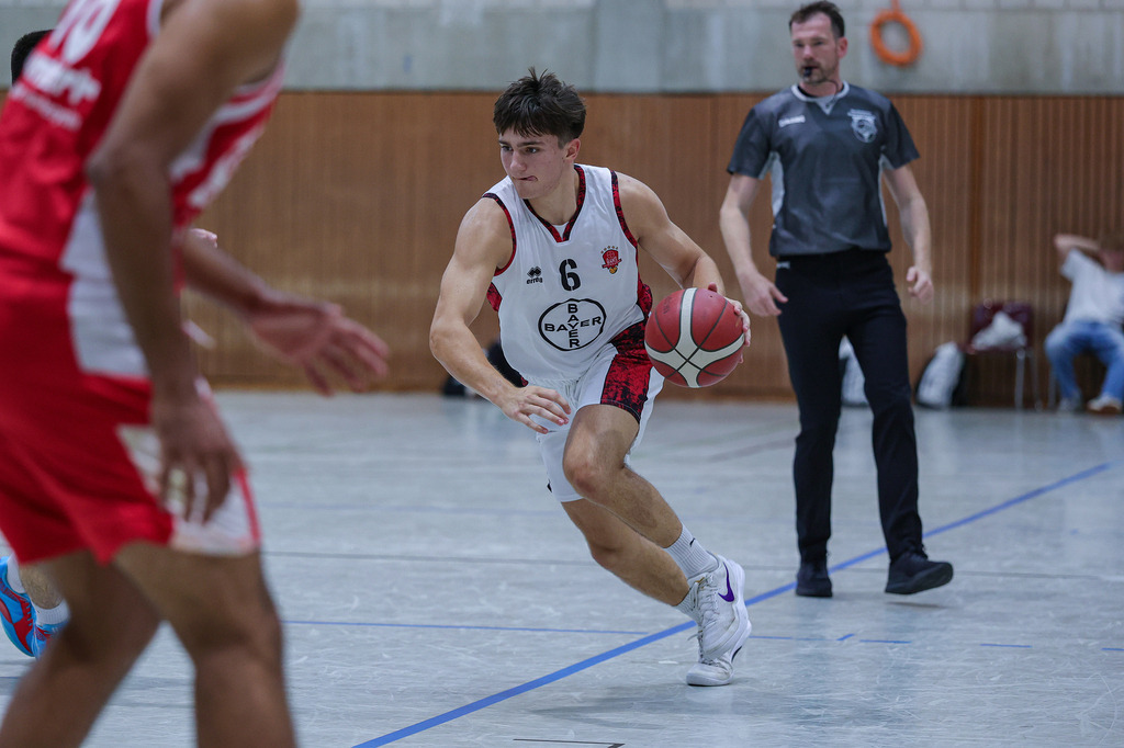 Regio Test BAYER GIANTS vs BSV Münsterland Baskets Wulfen-43 | Fotos von Basketballspielen aus dem Raum NRW fotografiert von Gero Mueller-Laschet und Daniel Schaefer - Realisiert mit Pictrs.com