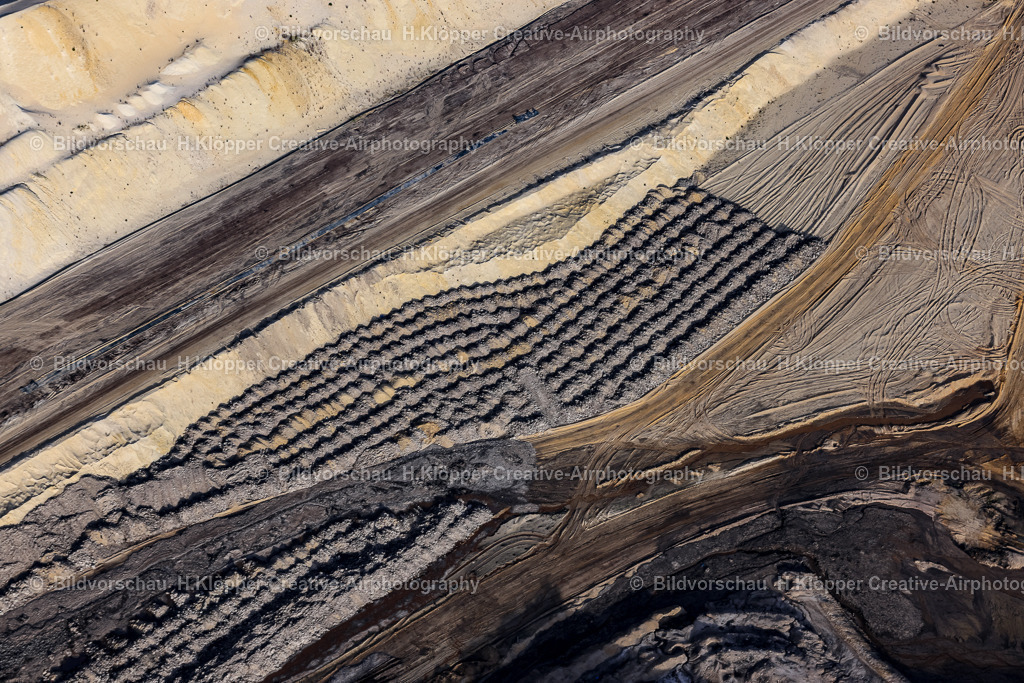 Luftbild-Niederzier-Tagebau Hambach-8195 | Luftbildfotografie Hermann Klöpper - Realized with Pictrs.com