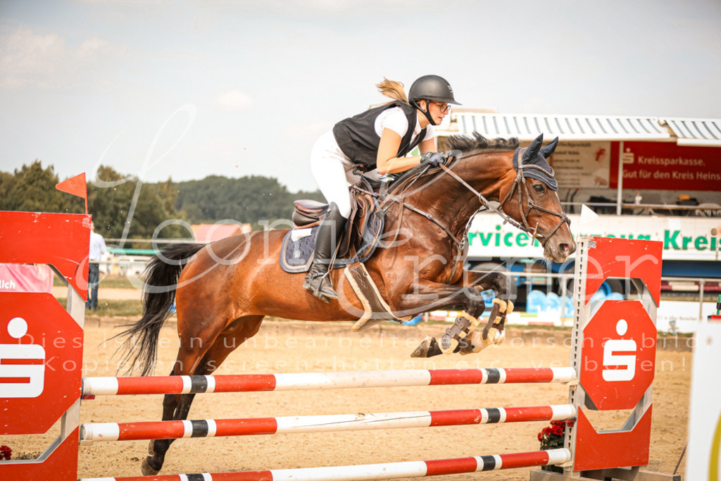 27.SaSpMA00173 | Leoni Ertmer Photography - Realisiert mit Pictrs.com