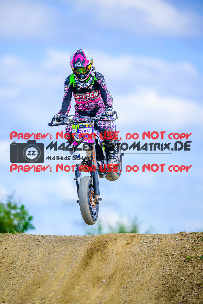 MaZZes_FotoMatrix_240713_6007705_0012 | S3