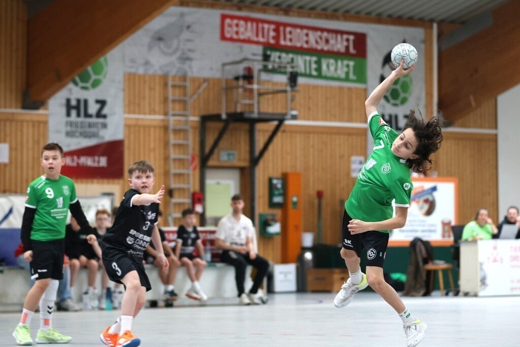 2H2A7111 | Tanja Sommer - TS Sportfotografie - Realisiert mit Pictrs.com