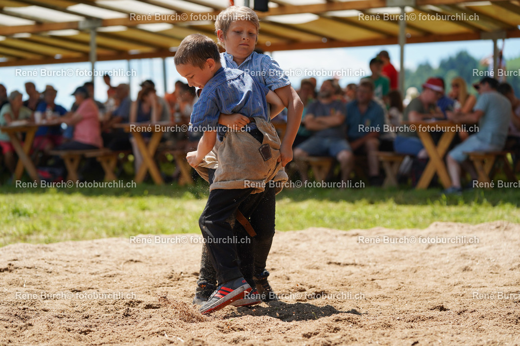 20220612-DSC01911 | René Burch leidenschaftlicher Fotograf aus Kerns in Obwalden.  Hier finden sie Sport, Landschaft und Natur Fotografie.
 - Realisiert mit Pictrs.com