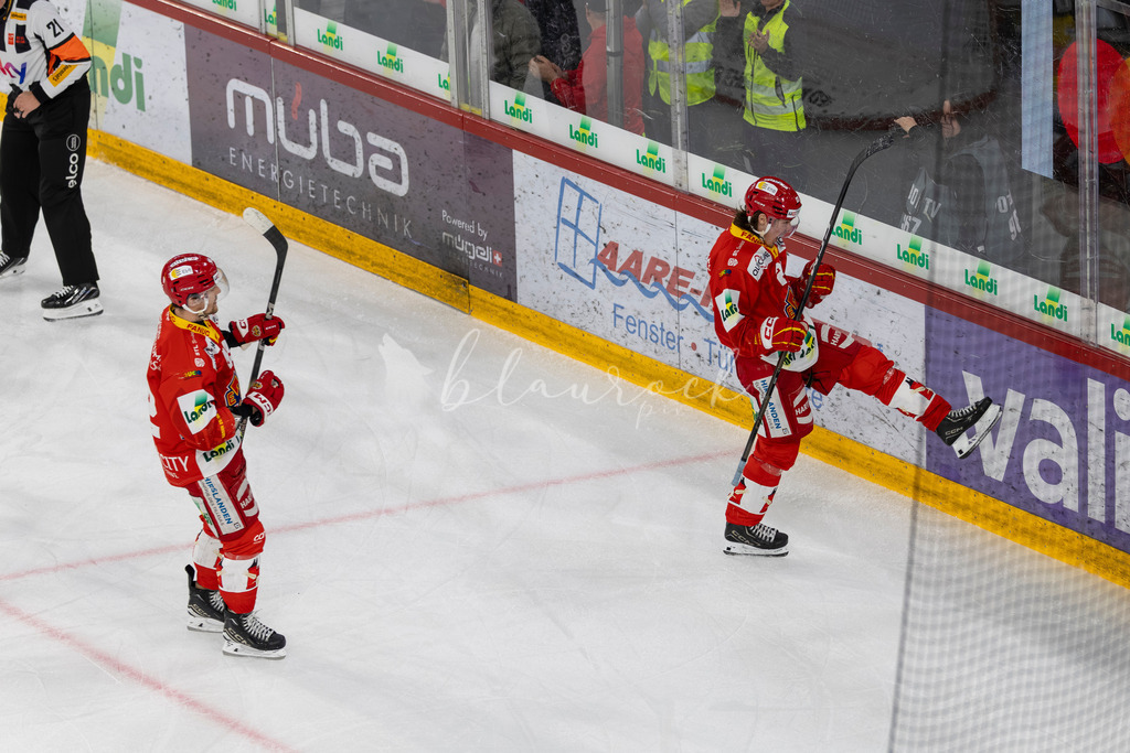 EHCB vs SCB 20260312_wb-4088 | Sportbilder, Sportfotograf, Hochzeits- und Eventfotografin, Flugshows, Portraits und Tiershooting, Aviation, Downhill, Nationalleague, Swissleague, International