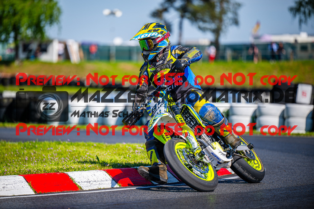 MaZZes_FotoMatrix_240510_6021986_9578 | S4