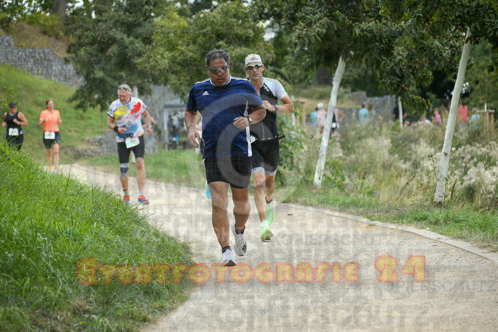 250824_1406_EX1_4975 | Sportfotografie im Rhein-Sieg Kreis, Köln, Bonn, NRW, Rheinland Pfalz, Hessen, etc. Unser Tätigkeitsfeld umfasst den Laufsport vom Volkslauf über den Marathon, Duathlon, Triathon bis zum Ultralauf wie Kölnpfad Ultra oder Schindertrail.