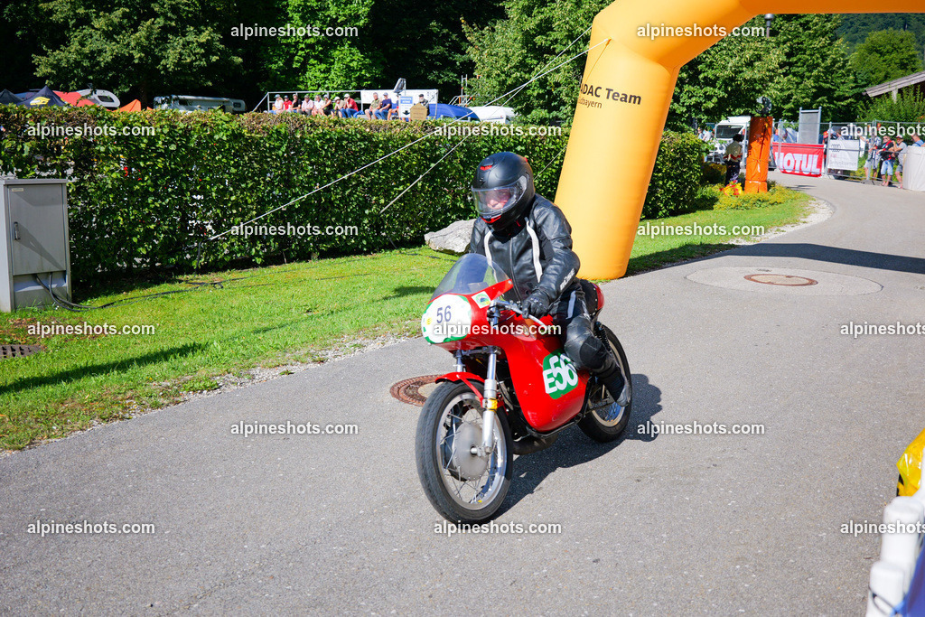P1025790 | Erleben Sie atemberaubende, hochqualitative Fotos Ihrer Fahrt entlang der malerischen Alpenstraßen. Besuchen Sie alpineshots.com, um professionelle Aufnahmen Ihrer unvergesslichen Reise zu finden und zu kaufen - Realisiert mit Pictrs.com