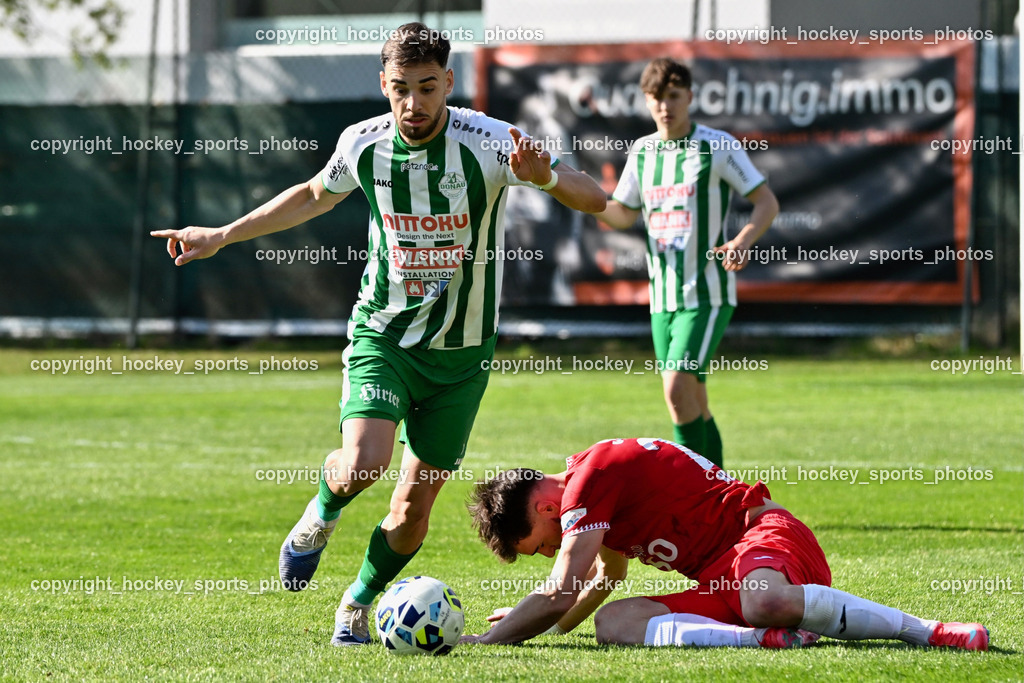 SV Donau Klagenfurt vs. SAK | #24 Jovan Koprivica SAK, #70 Melvin Osmic SV Donau,  SV Donau Klagenfurt vs. SAK, SV Donau Klagenfurt vs. SAK am 11.04.2026 in Klagenfurt (Sportplat Donau ), Austria, (Photo by Bernd Stefan)