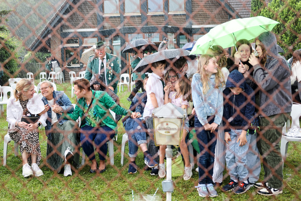 top-top.de 240516-112 | Foto, Video, Fotografie, Videografie, Fotobox, DJ, Discjockey, Musik, Musikbox, Veranstaltung, Photobooth, Amazon, Ebay, Buchtipp, Bestseller, Autor, Verlag, Buch, Wesel, Hamminkeln, NRW, Dinslaken, Rees, Drohne, Hochzeit, Party, Fotobox, Wesel, Fotograf