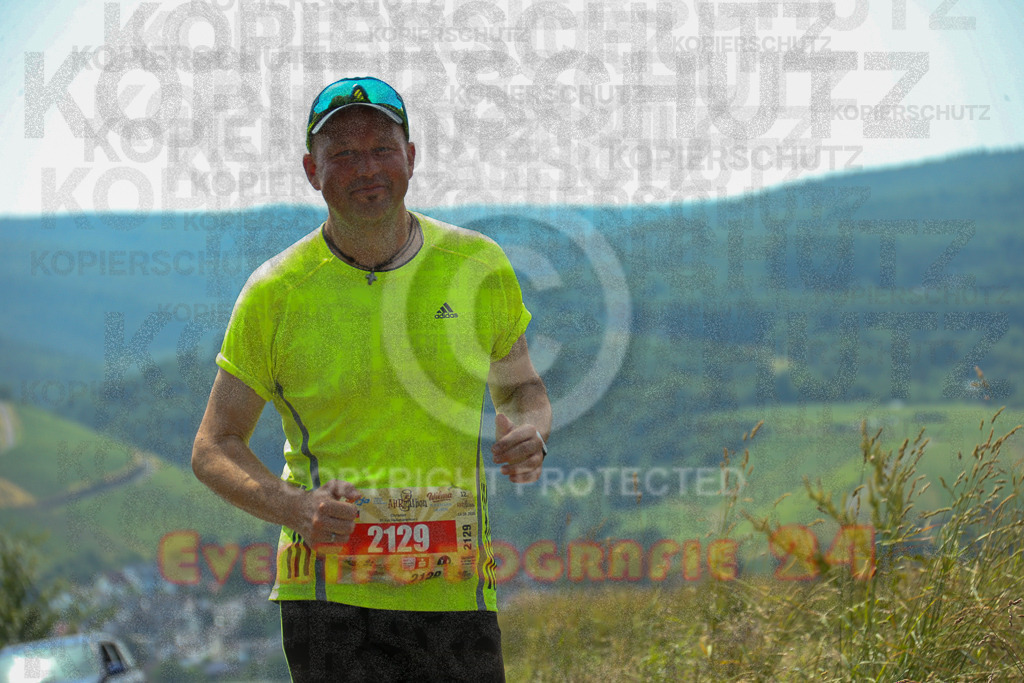 250614_1156_EX1_6466 | Sportfotografie im Rhein-Sieg Kreis, Köln, Bonn, NRW, Rheinland Pfalz, Hessen, etc. Unser Tätigkeitsfeld umfasst den Laufsport vom Volkslauf über den Marathon, Duathlon, Triathon bis zum Ultralauf wie Kölnpfad Ultra oder Schindertrail.