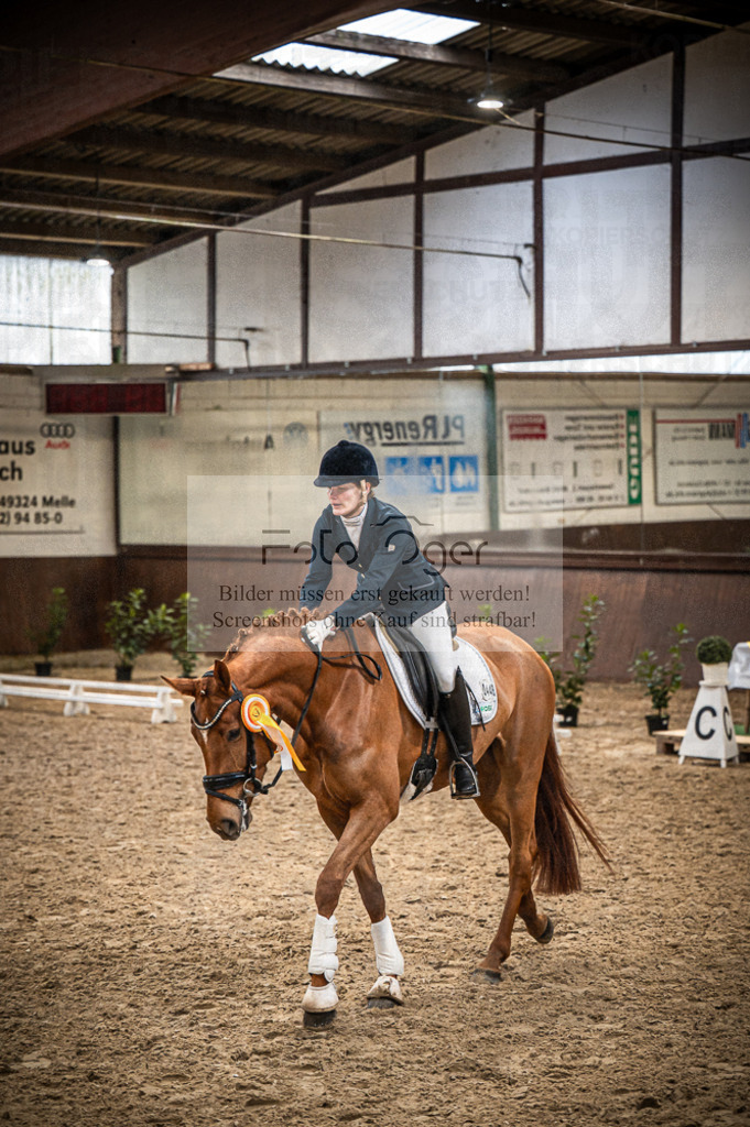 Hallenreittunier Voxtrup 2023 | Entdecke hochwertige Reitturnierfotos von Foto Oger. Professionell, emotional und authentisch – jetzt Lieblingsmomente im Shop bestellen.Deutschlandweite Turnierfotografie. - Realisiert mit Pictrs.com