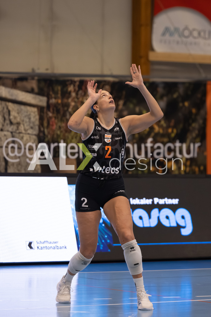 Volleyball I Frauen I Saison 2025-2026 I Volleyball NLA | Women I Round 16 I VC Kanti Schaffhausen - Viteos NUC I 31.01.2026 | 2 Hayward Natalie (US) (Viteos NUC) – Zuspiel - Realisiert mit Pictrs.com