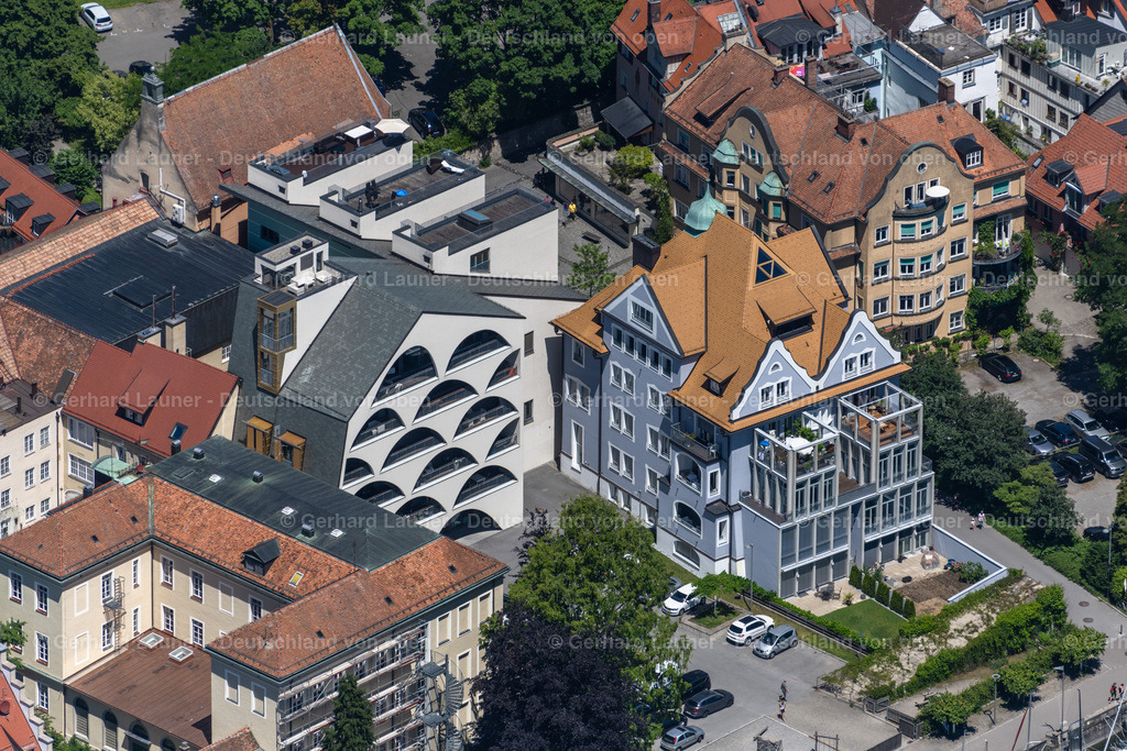 4031519 | LINDAU (BODENSEE) 12.06.2020  Mehrfamilienhhäuser in Lindau (Bodensee) am Bodensee im Bundesland Bayern, Deutschland. // Residential area of the multi-family house settlement in Lindau (Bodensee) at Bodensee in the state Bavaria, Germany. Foto: Gerhard Launer