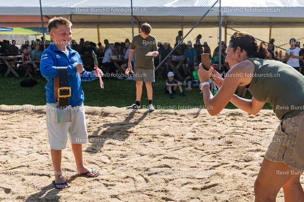 602A0799 | René Burch leidenschaftlicher Fotograf aus Kerns in Obwalden.  Hier finden sie Sport, Landschaft und Natur Fotografie.
 - Realisiert mit Pictrs.com