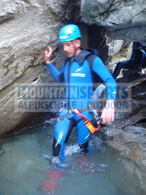 P9270020 | Bestelle die Bilder deines Berg- oder Wasser-Abenteuers mit Mountain Sports bequem von zu Hause aus direkt über unseren Online Fotoshop von pictrs.com. - Realisiert mit Pictrs.com