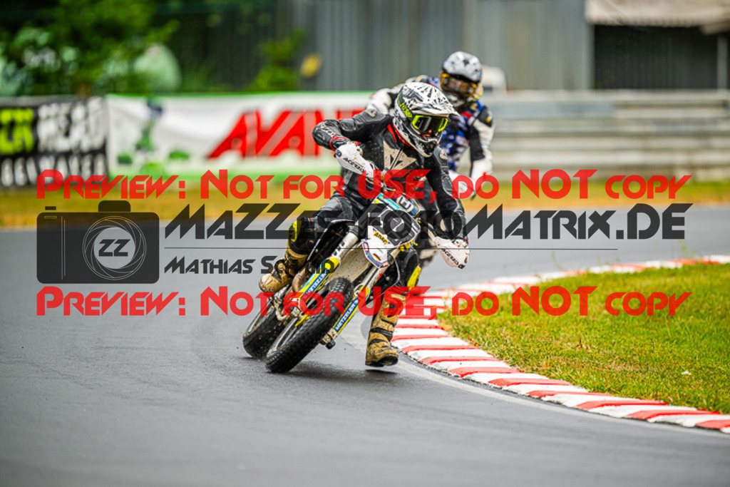 MaZZes_FotoMatrix_230701_5193 | S4