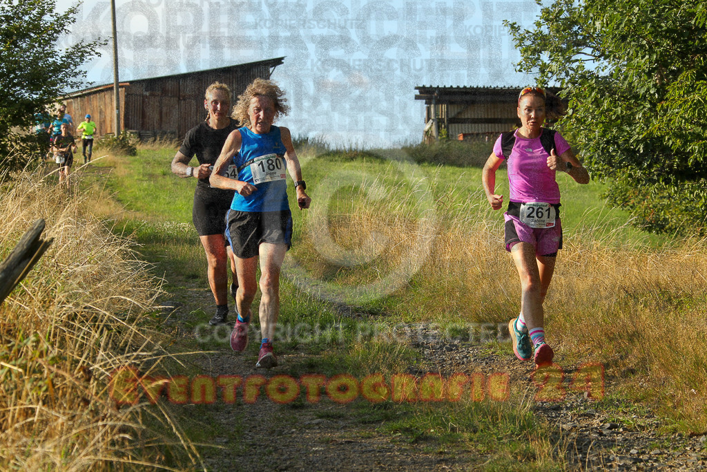 250801_1921_EV4_8574 | Sportfotografie im Rhein-Sieg Kreis, Köln, Bonn, NRW, Rheinland Pfalz, Hessen, etc. Unser Tätigkeitsfeld umfasst den Laufsport vom Volkslauf über den Marathon, Duathlon, Triathon bis zum Ultralauf wie Kölnpfad Ultra oder Schindertrail.