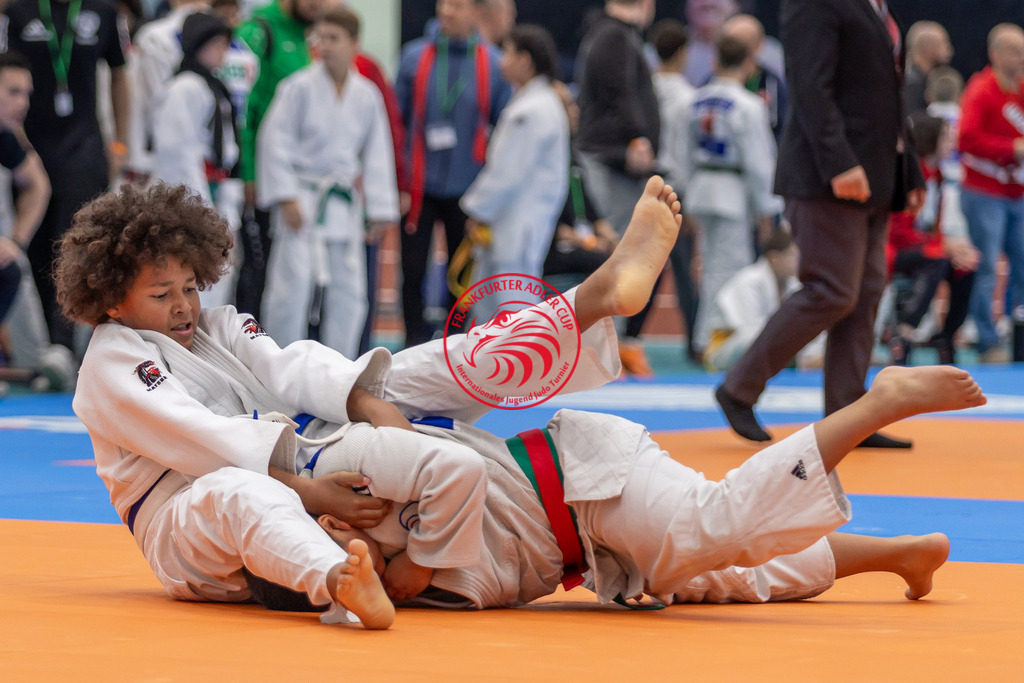 Internationaler Adler Cup 2024 | Foto vom Internationalen Adler Cup Judo Turnier im Sport- und Freizeitzentrum Kalbach im Oktober 2024 - Realisiert mit Pictrs.com