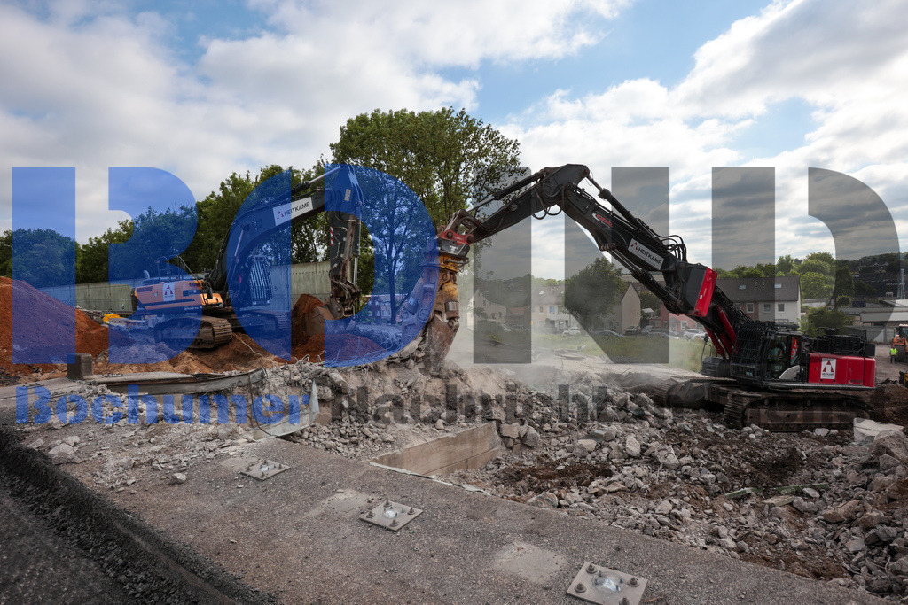 SES_BOCHER20250628-22 | bond - Realisiert mit Pictrs.com