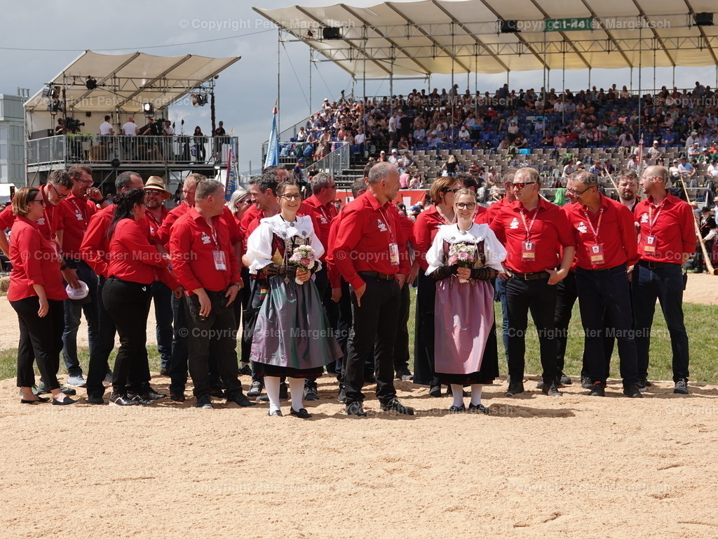 DSC05022 | Schwingen - Realisiert mit Pictrs.com