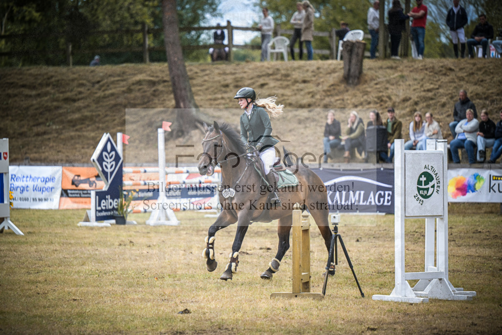 DOS_0753 | Entdecke hochwertige Reitturnierfotos von Foto Oger. Professionell, emotional und authentisch – jetzt Lieblingsmomente im Shop bestellen.Deutschlandweite Turnierfotografie. - Realisiert mit Pictrs.com