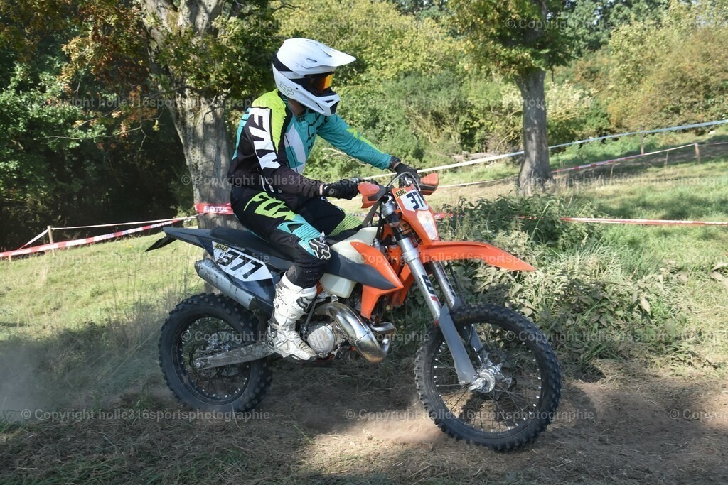 DSC_0109 | Sportfotografie , Motorsport, Motoross, Reitsport, Mointainbike, Enduro,
Landschaft , Outdoor, Eventfotografie, Landschaft, Bilder online bestellen - Realisiert mit Pictrs.com