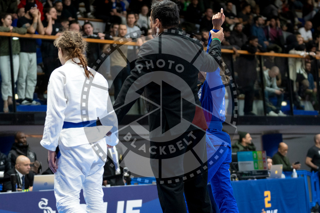 20240121PBB5415 | Fighters compete during the second day of the IBJJF European Championship in Paris, France, on January 21, 2024.