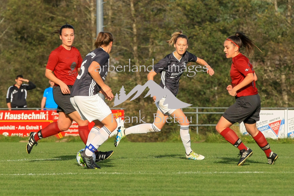 993T7024 | hinten mitte, Sophie Riepl