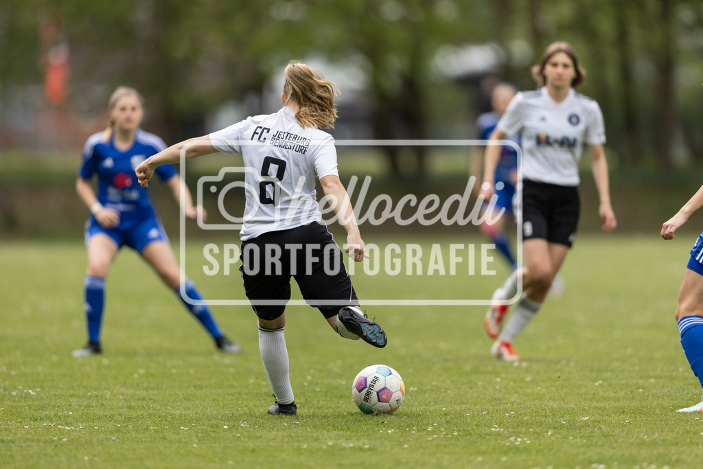 Fußball I Frauen I Saison 2025-2026 I Oberliga Niedersachsen I FC Jesteburg-Bendestorf - BW Hollage I 12620 | realhellocedii - Realisiert mit Pictrs.com