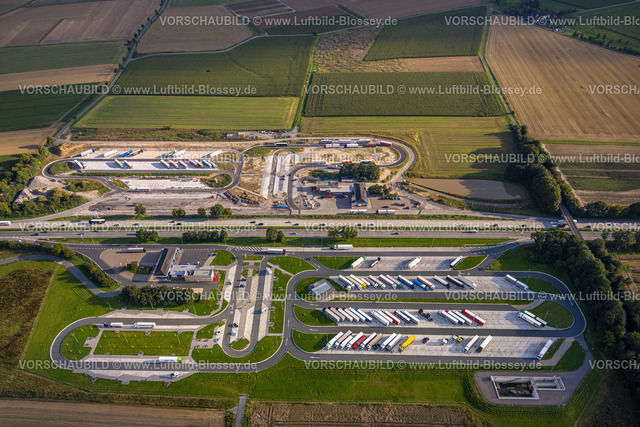 Werl230807006 | Luftbild, Baustelle mit Ausbau der Serways Raststätte Am Haarstrang, Autobahn A44, Westbüderich, Werl, Werl-Unnaer Börde, Nordrhein-Westfalen, Deutschland