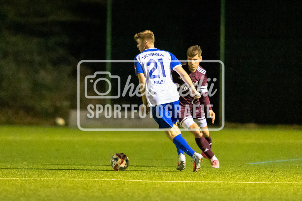 Fußball I Herren I Saison 2025-2026 I Bezirksliga Weser Ems I 21. Spieltag I SC Melle 03 II - TSV Riemsloh I 10587-41 | Tobias Hoffmann (21, TSV Riemsloh) - Realisiert mit Pictrs.com