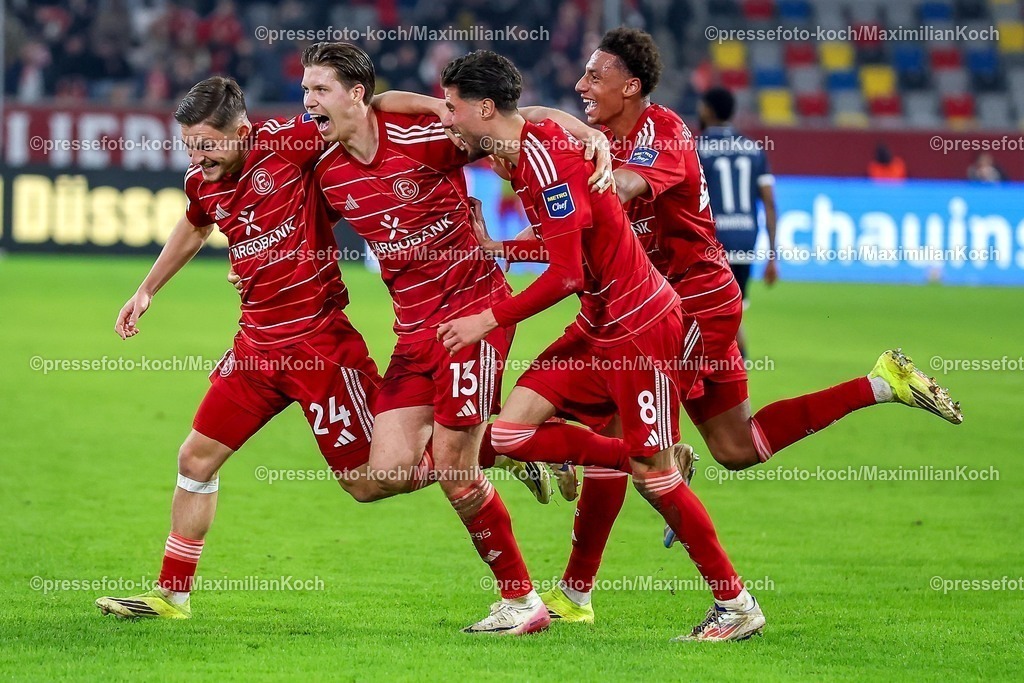 F9527022601096 | 27.02.2026, Fußball, Fortuna Düsseldorf - VfL Bochum, 2. Fußball Bundesliga, Merkur Spiel-Arena, Saison 2025 2026: Torjubel nach dem Tor zum 2:0 durch Torschütze Florent Muslija&nbsp;(Fortuna Düsseldorf #24)  zusammen mit Cedric Itten&nbsp;(Fortuna Düsseldorf #13) Anouar El Azzouzi&nbsp;(Fortuna Düsseldorf #08) Klaus Sima Suso&nbsp;(Fortuna Düsseldorf #46)   DFB regulations prohibit any use of photographs as image sequences and or quasi-video.