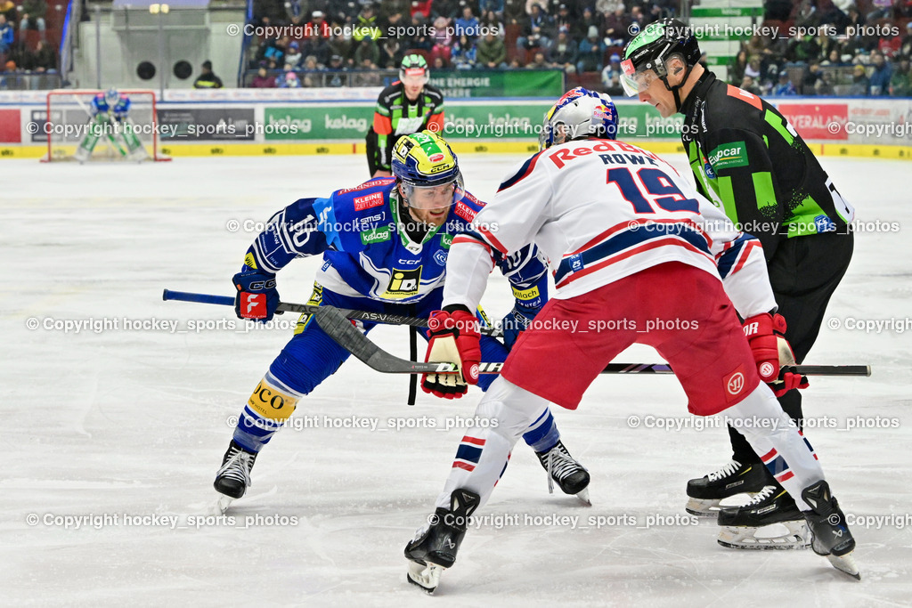 EC IDM WÄRMEPUMPEN VSV vs. EC Red Bull Salzburg | #19 Rowe Andrew EC Redbull Salzburg, #16 HANCOCK Kevin EC VSV, HRIBAR MATJAZ Referee, EC IDM WÄRMEPUMPEN VSV vs. EC Red Bull Salzburg, EC IDM WÄRMEPUMPEN VSV vs. EC Red Bull Salzburg am 17.01.2025 in Villach (Stadthalle Villach), Austria, (Photo by Bernd Stefan)