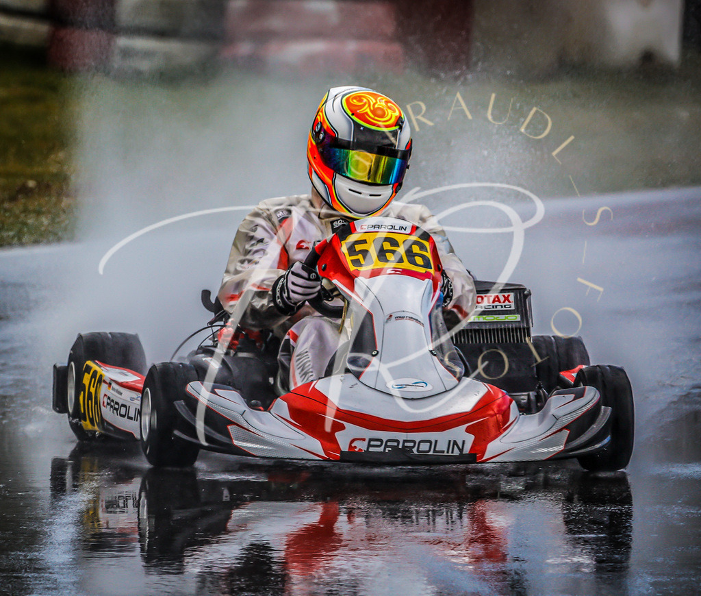 7970c66d61424a80b4360cf1f6db05b9 | traudl_s_fotos