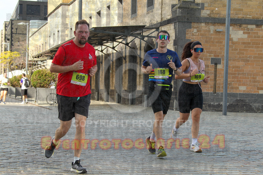 250920_1500_EV4_7846 | Sportfotografie im Rhein-Sieg Kreis, Köln, Bonn, NRW, Rheinland Pfalz, Hessen, etc. Unser Tätigkeitsfeld umfasst den Laufsport vom Volkslauf über den Marathon, Duathlon, Triathon bis zum Ultralauf wie Kölnpfad Ultra oder Schindertrail.