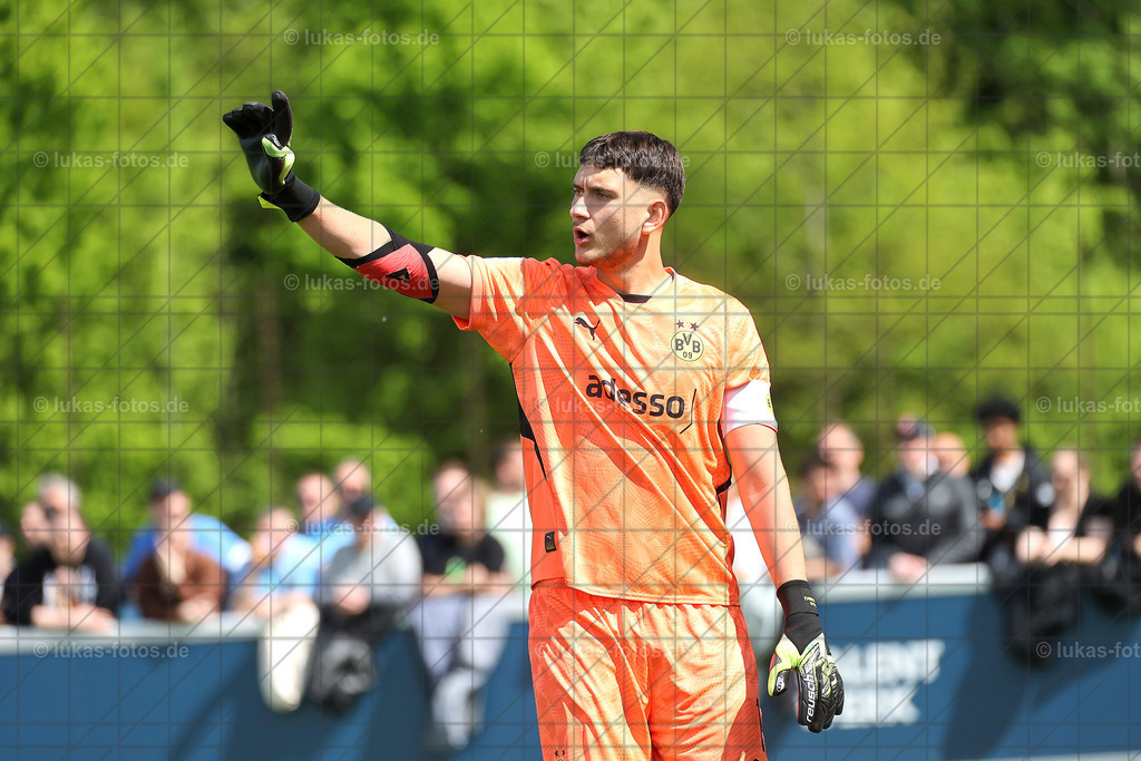 VfL Bochum U19 - Borussia Dortmund | Fotos vom DM-Achtelfinale der U19-Junioren des VfL Bochum gegen Borussia Dortmund.
 - Realisiert mit Pictrs.com